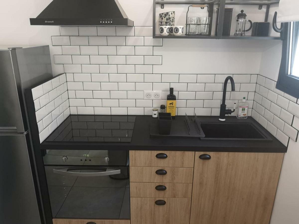 Studio Style Industriel Leilighet Barbaggio Eksteriør bilde