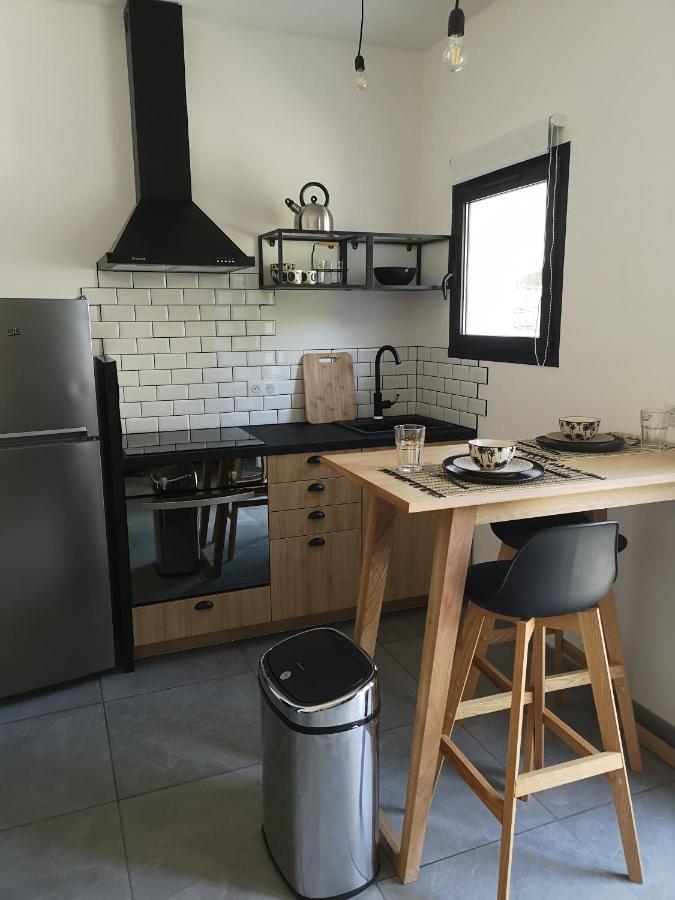 Studio Style Industriel Leilighet Barbaggio Eksteriør bilde